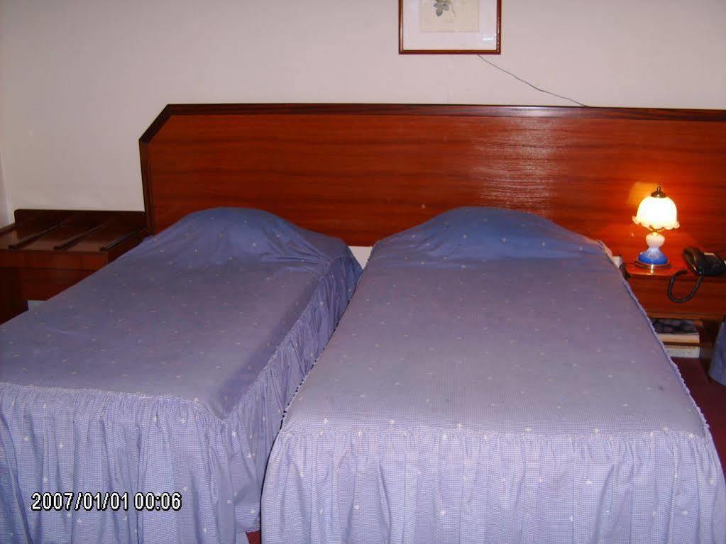 Olhos Pretos Hotell Caldas Da Rainha Eksteriør bilde